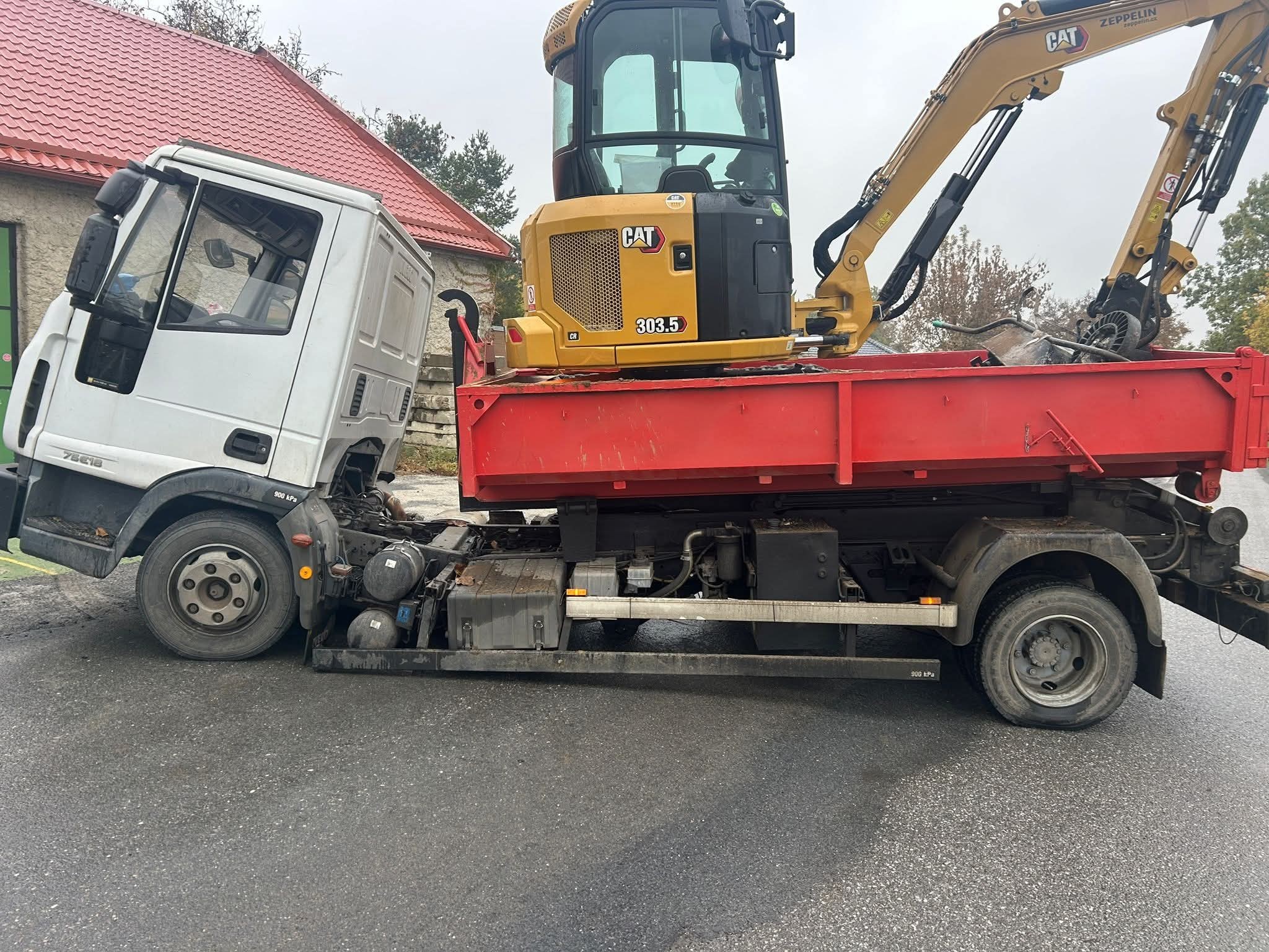 565345136_1338212677814376_8139365586711104042_n